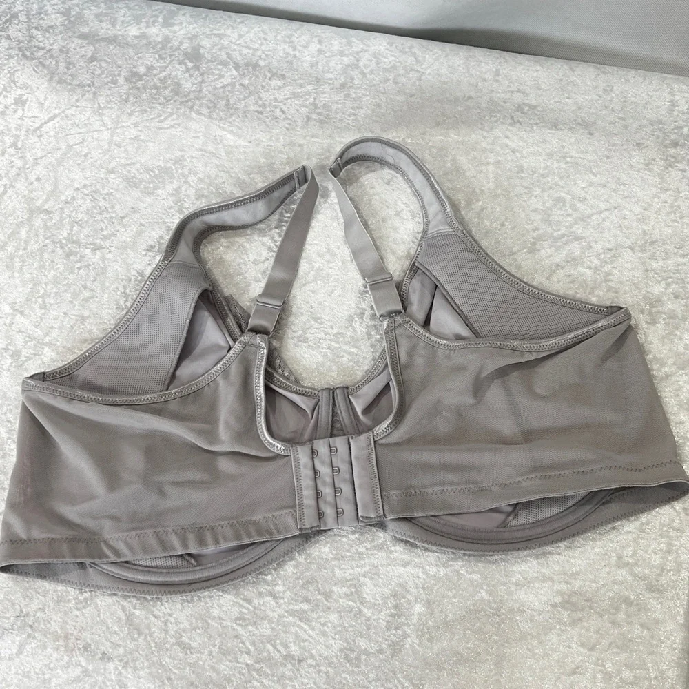 Breezies Underwire Diamond Shimmer Unlined Support Bra Plus Size 48DDD Gray Grey - Picture 2 of 9